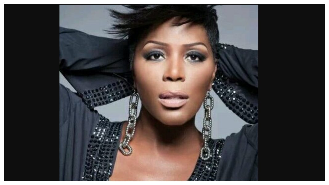 Nia Long Siblings Meet Half Sister Sommore   Sommore 1068x601 