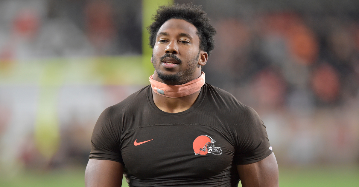 Cleveland Magazine on X: Myles Garrett's house looks like it's straight  out of the Upside Down! 🧟🕷 The Browns player found inspiration from  Stranger Things when it came to his Halloween decorations.