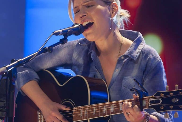 Dido performs her new single No Freedom