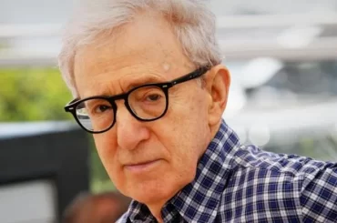 woody-allen-career-earnings-salary-and-net-worth