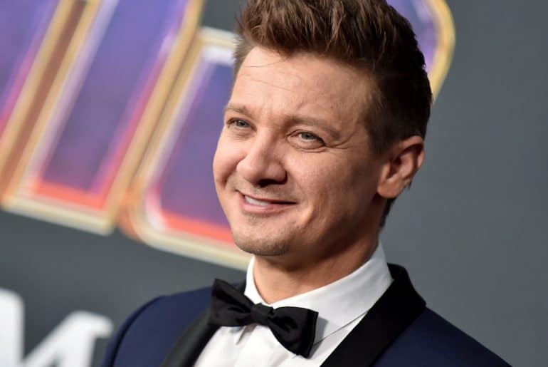 is-jeremy-renner-deaf-in-real-life