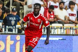 Ghanaian defender Kingsley Schindler instrumental in Samsunspor's 1-1 draw against Besiktas in Turkish Super Lig