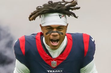 Who is Houston Texans wide receiver Tank Dell and what happened to him?